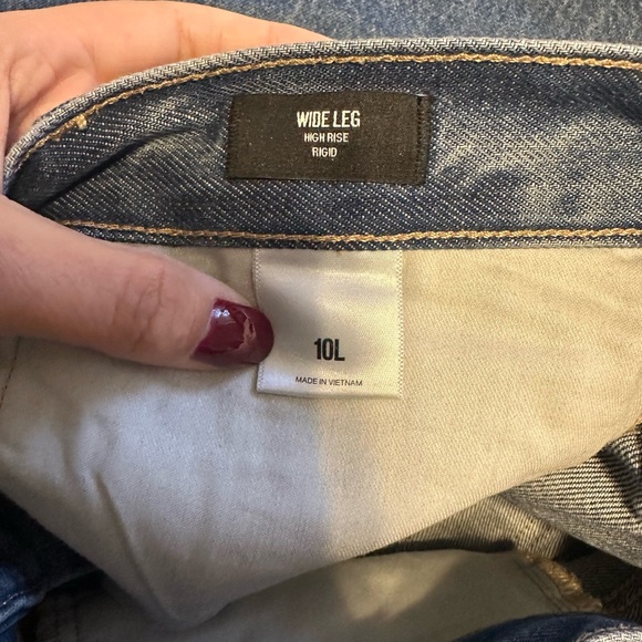 Express High Rise Jeans - Picture 8 of 8